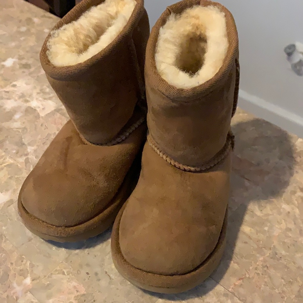 Toddler Uggs